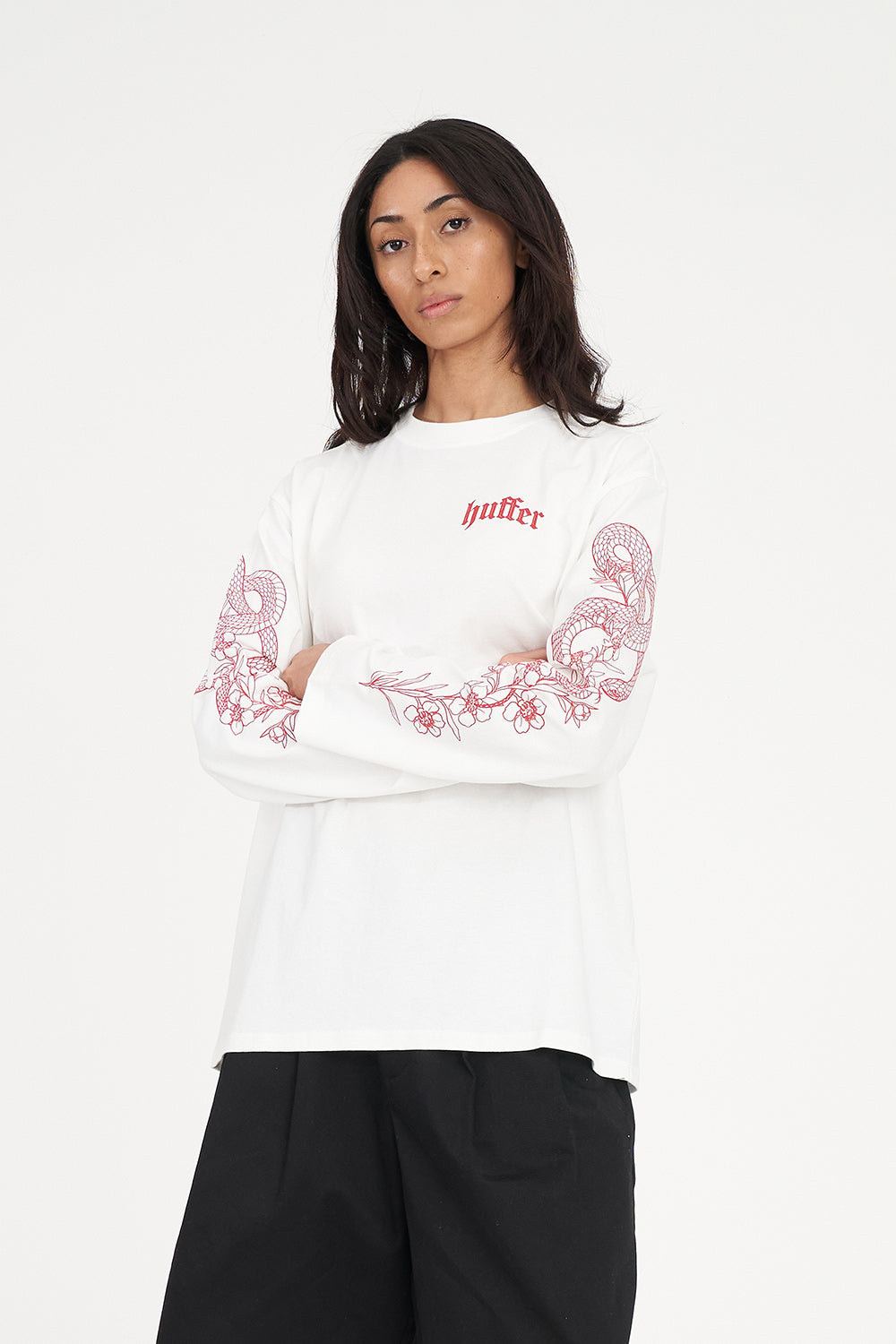 LS RELAX TEE 220/COILED CHALK – Huffer