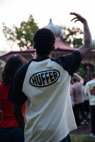 RAGLAN SS TEE 220/SLAB CHALK