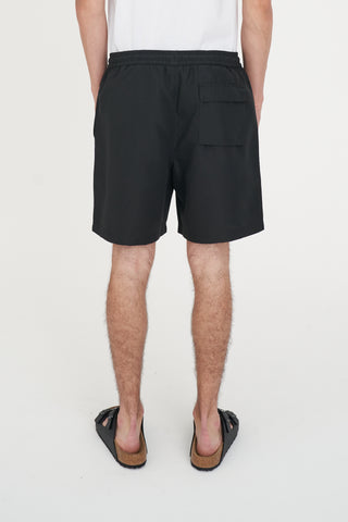 STAPLE TRUNK/COLUMN BLACK