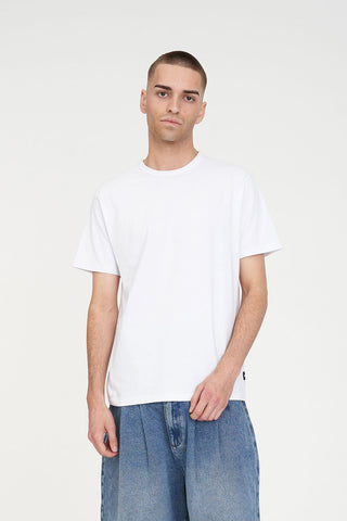 BASIC MENS SLIM TEE 220 WHITE