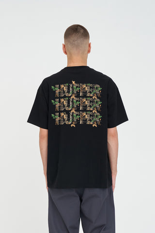 BLOCK TEE/WOODHILL STACKED BLACK