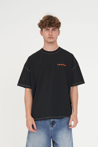 BOX TEE 220/STITCHED UP BLACK