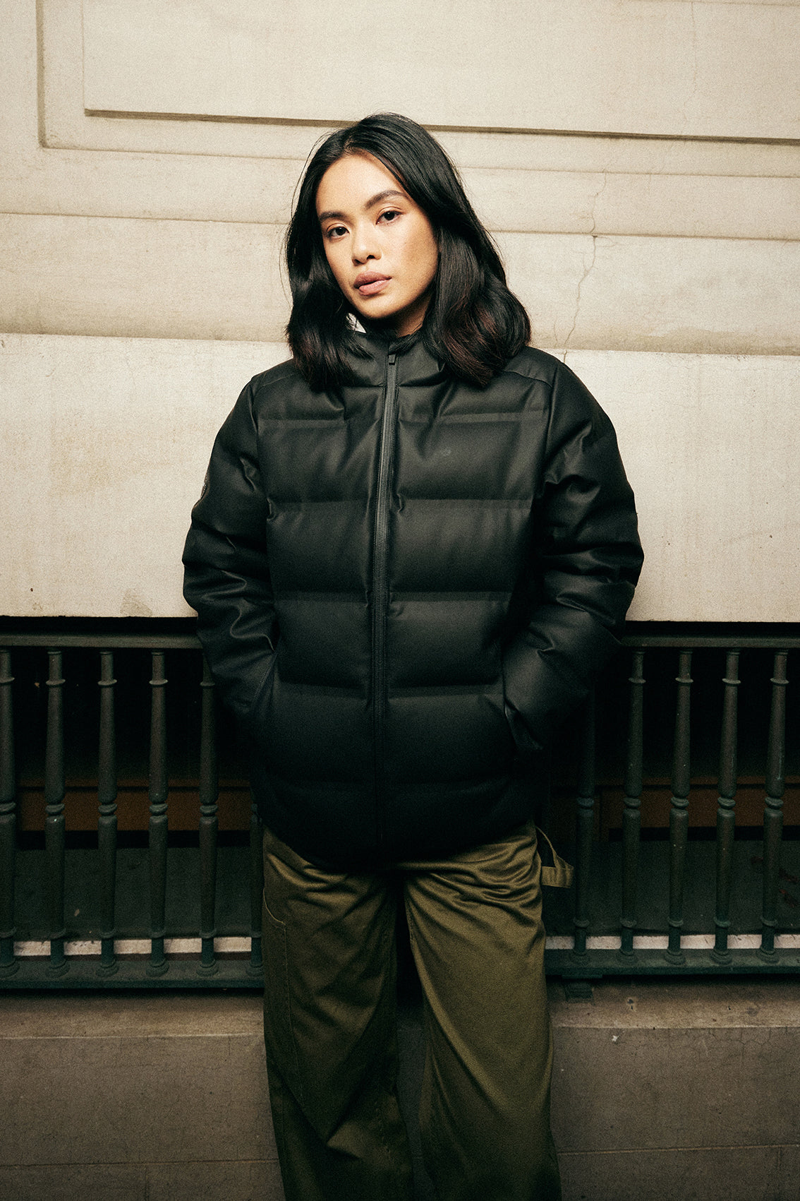 WMNS SUPERDOWN JKT BLACK – Huffer