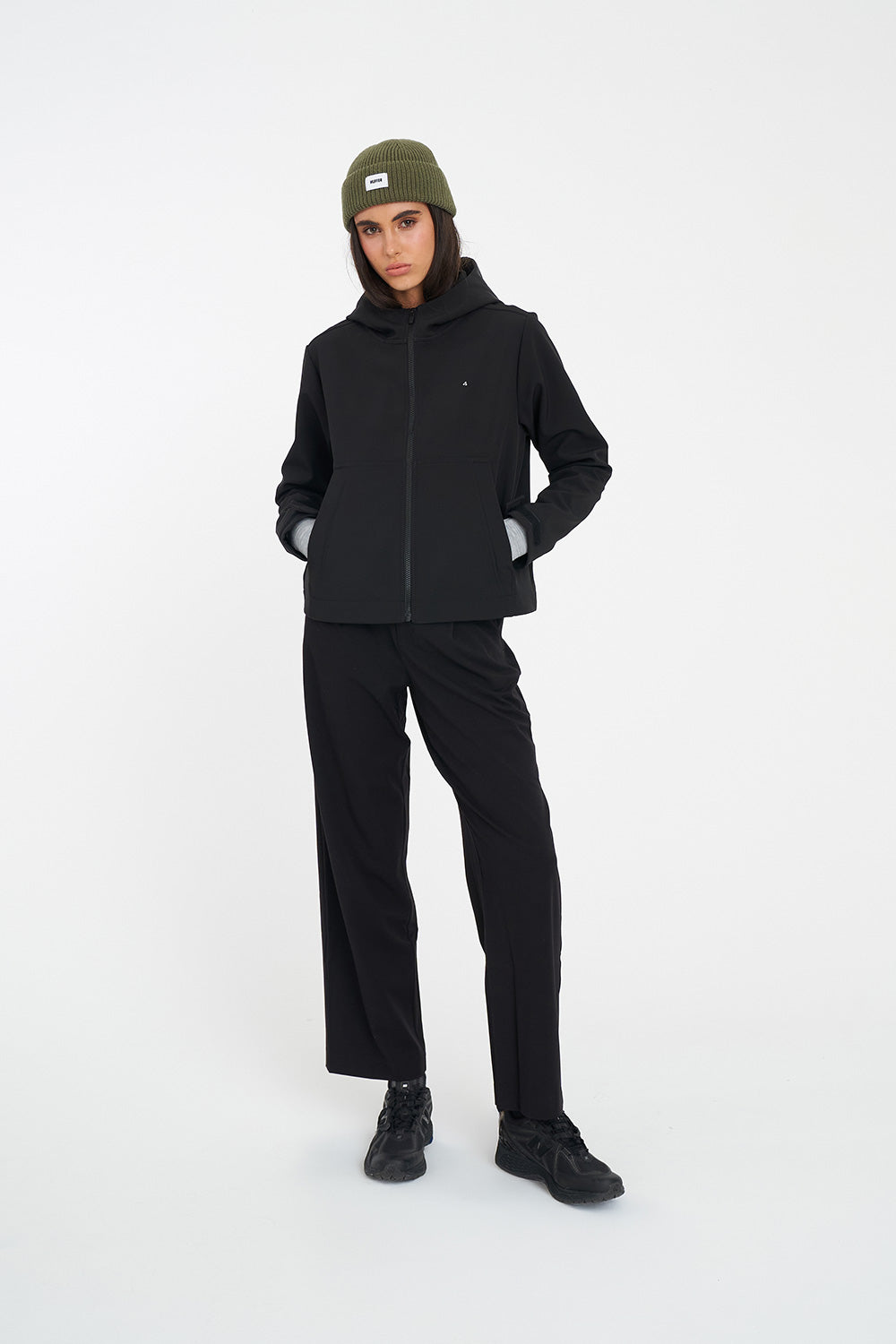 WOMENS SOFTSHELL JACKET BLACK – Huffer