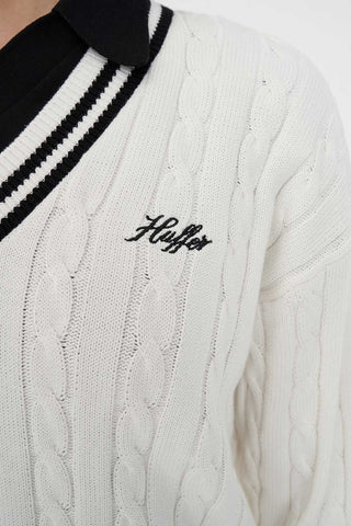 WOMENS V-NECK CABLE KNIT SWEATER CHALK/BLACK