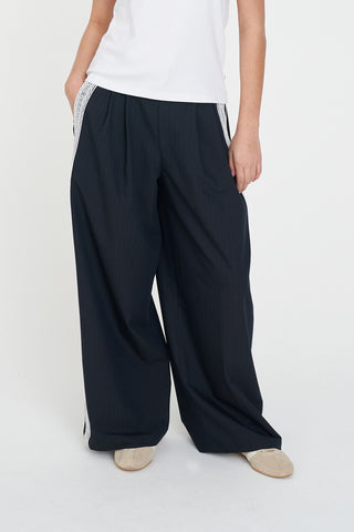 PLEATED BAGGY PANT NAVY