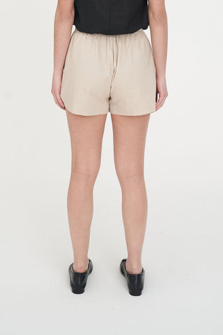 LIN-IN SKIPPER SHORT NATURAL