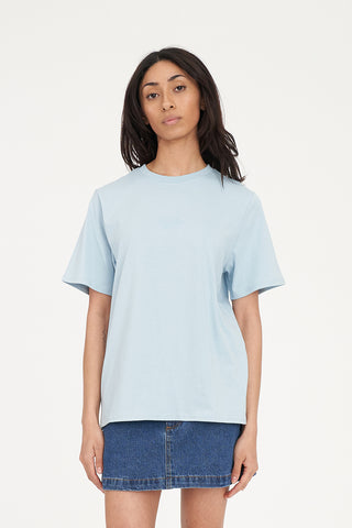 WMNS CLASSIC TEE/DOLLY Y2K BLUE