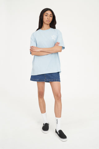 RELAX TEE 220/DAISY Y2K BLUE