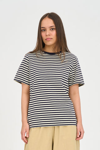 STRIPE CLASSIC TEE 185 BUTTER/NAVY
