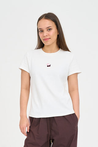 SLIM RIB TEE/CHERRY CHALK